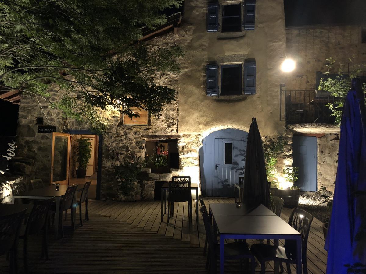 Cal Xandera Hotel Angoustrine Buitenkant foto