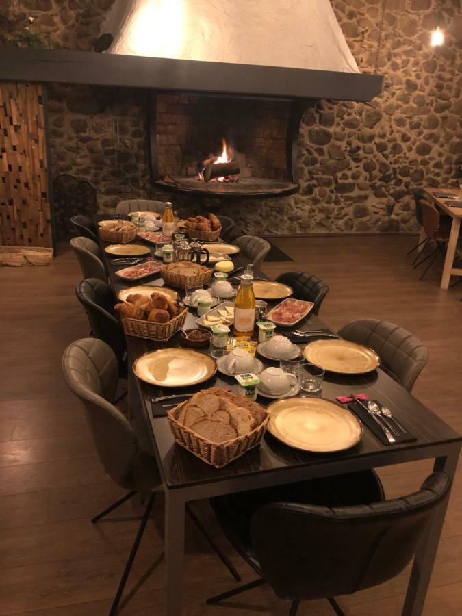Cal Xandera Hotel Angoustrine Buitenkant foto